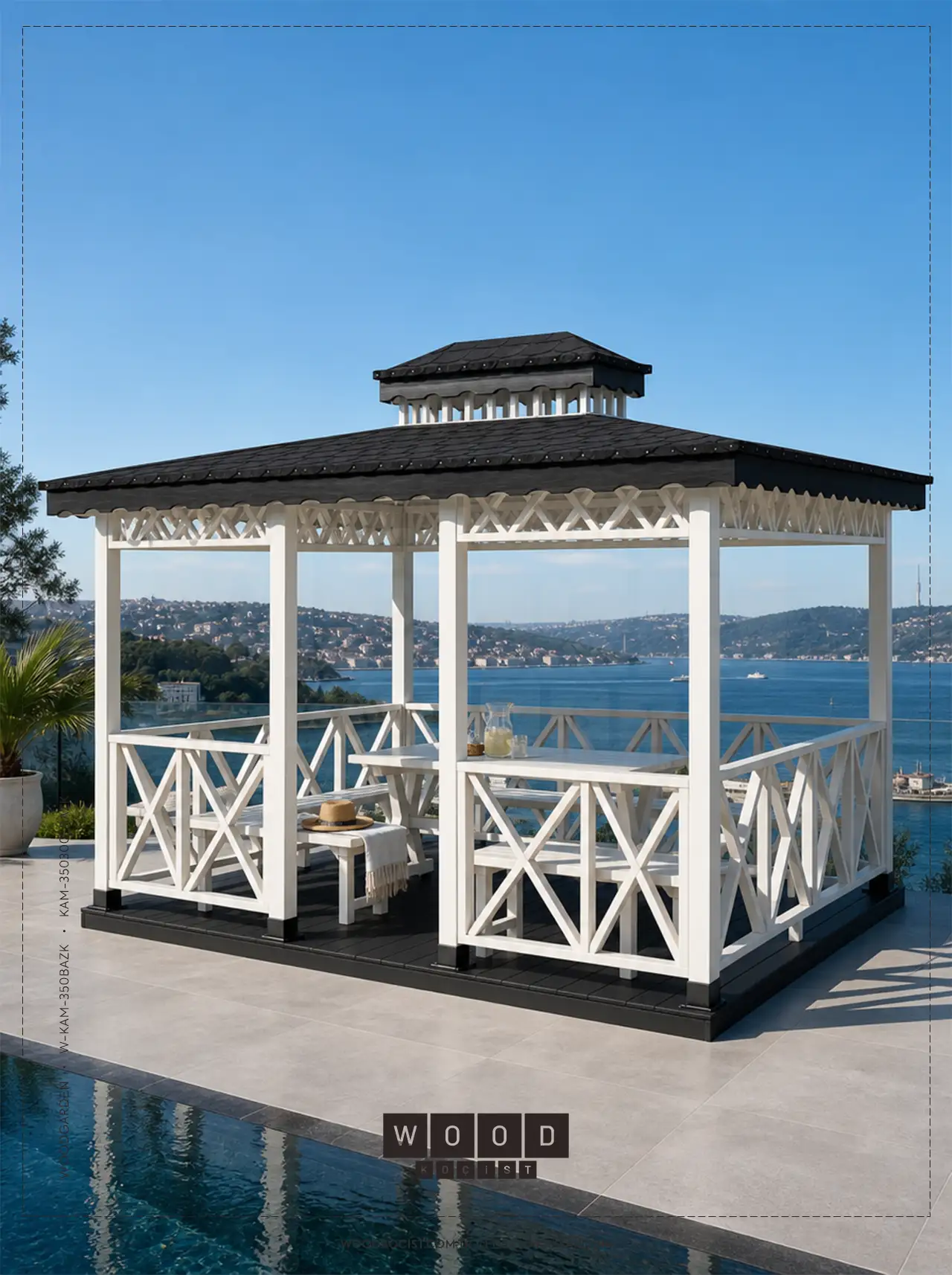 W-KAM-350BAZK Master Seri, Çapraz Korkuluklu Ahşap Kamelya – Mega Boy ürünümüze ait İstanbul Boğazı manzaralı lüks villa bahçesi fotoğrafı.